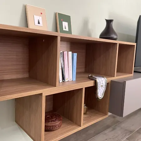 Anna's House איגלסיאס